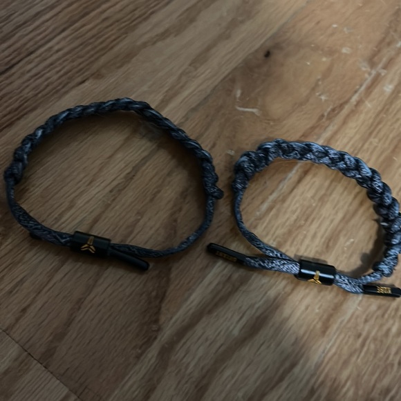 Kobe Bryant mamba forever bracelets - Picture 3 of 3